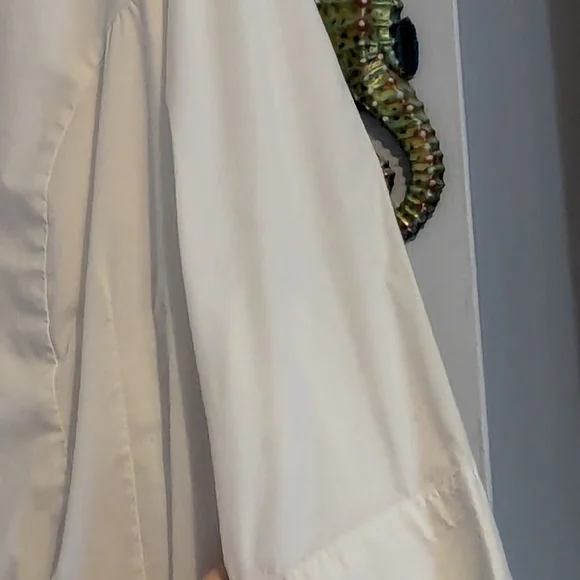 Lee White Button-Up Shirt - Picture 4 of 5